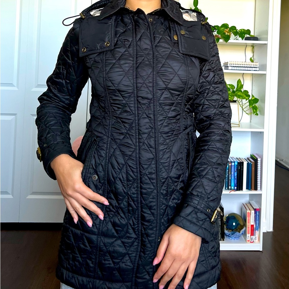 BURBERRY LONDON BLACK QUILTED JACKET - Women’s size small